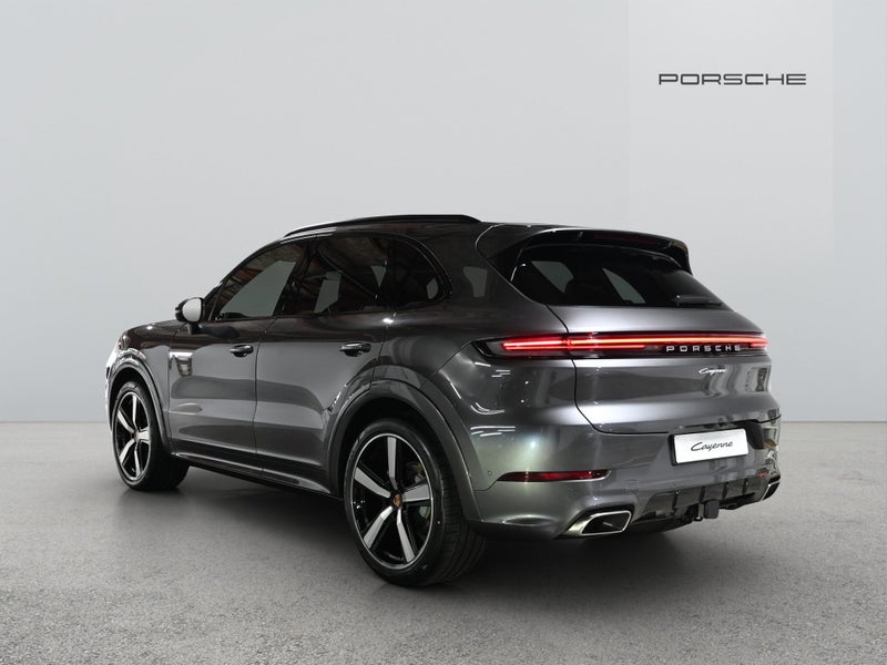 2025 Porsche Cayenne 3.0 V6 E3II*NZ New* image 2