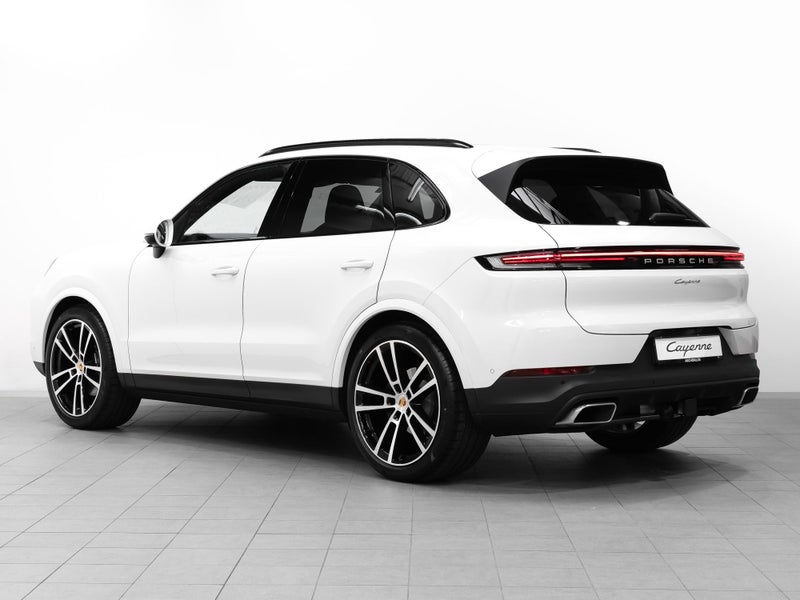 2025 Porsche Cayenne 3.0 V6 Petrol Turbo image 2