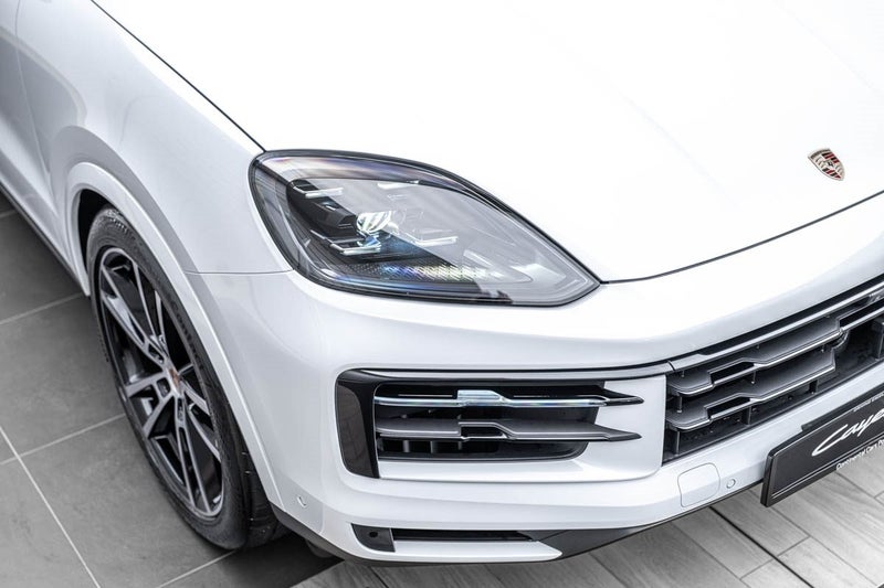 2025 Porsche Cayenne COUPE image 5