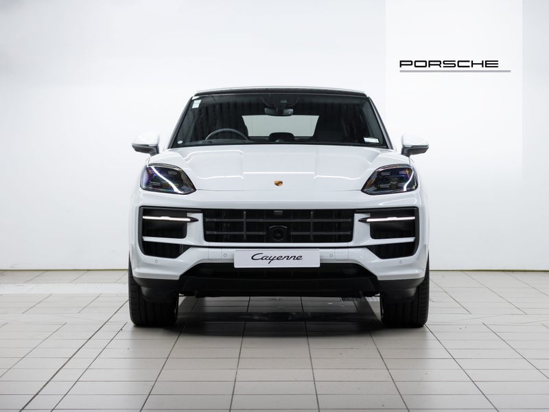 2025 Porsche Cayenne Coupe (E3 II) image 4