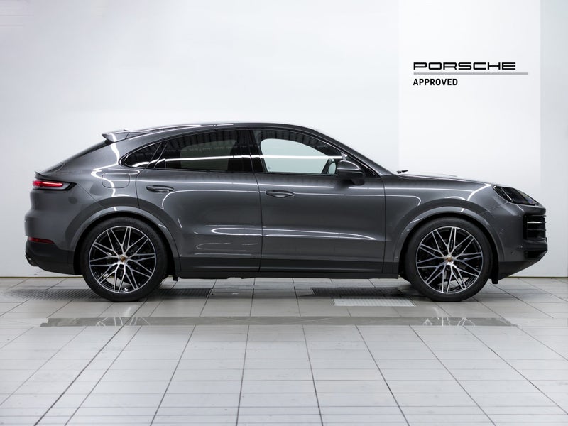 2025 Porsche Cayenne Coupe E3II image 3