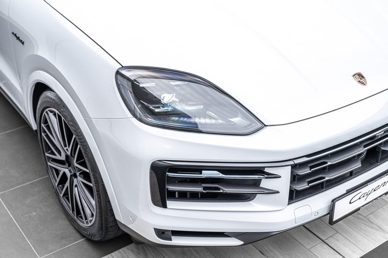 2025 Porsche Cayenne E-HYBRID image 5