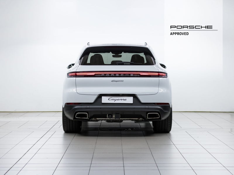 2025 Porsche Cayenne E-Hybrid E3 II image 5