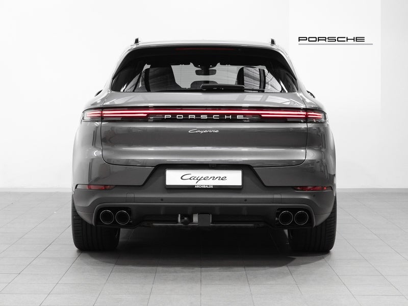 2025 Porsche Cayenne E-Hybrid PHEV image 4