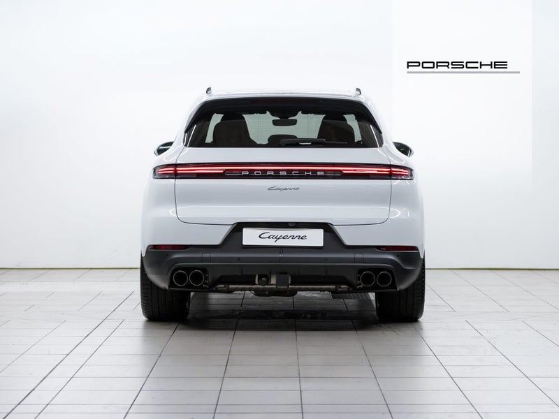2025 Porsche Cayenne (E3 II) image 5