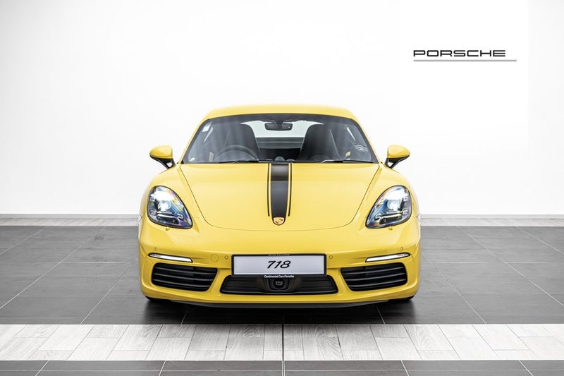 2025 Porsche Cayman 718 CAYMAN STYLE EDITION image 4