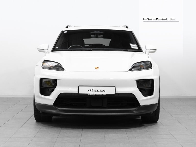 2025 Porsche Macan 4 BEV image 5