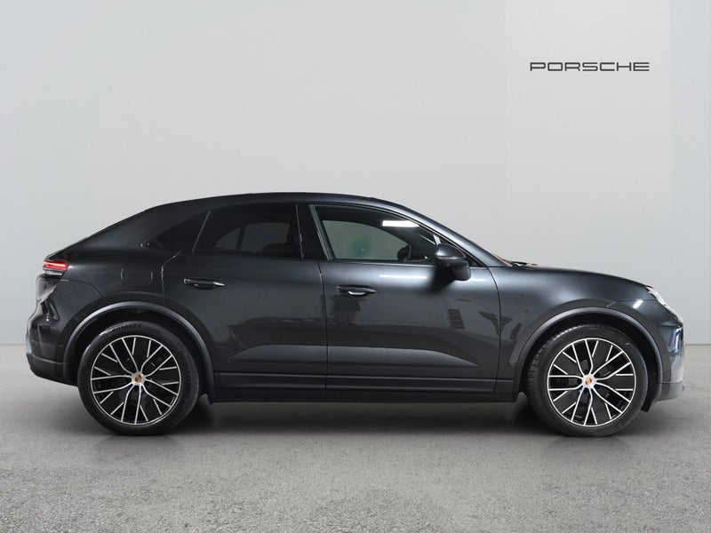 2025 Porsche Macan BEV*NZ New* image 3