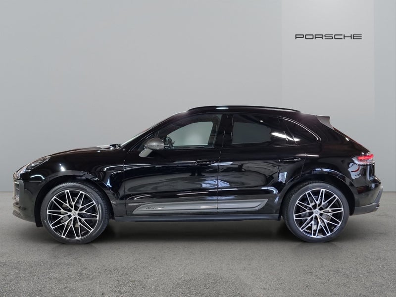 2025 Porsche Macan T*NZ New* image 5