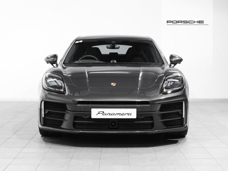 2025 Porsche Panamera 4 E-Hybrid PHEV image 5