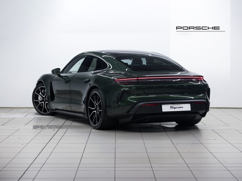 2025 Porsche Taycan II Turbo image 4