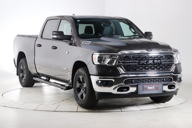 2025 Ram 1500 Bighorn image 4
