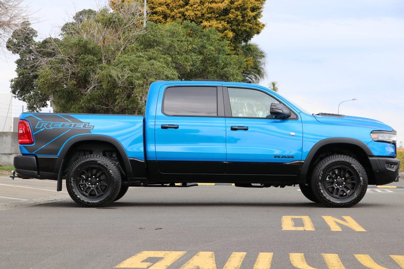 2025 Ram 1500 DT 1500 REBEL 3.0 TWIN TURBO image 3