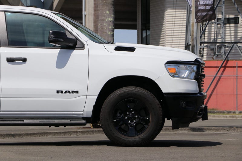 2025 Ram 1500 DT Bighorn Crew 4X4 image 5