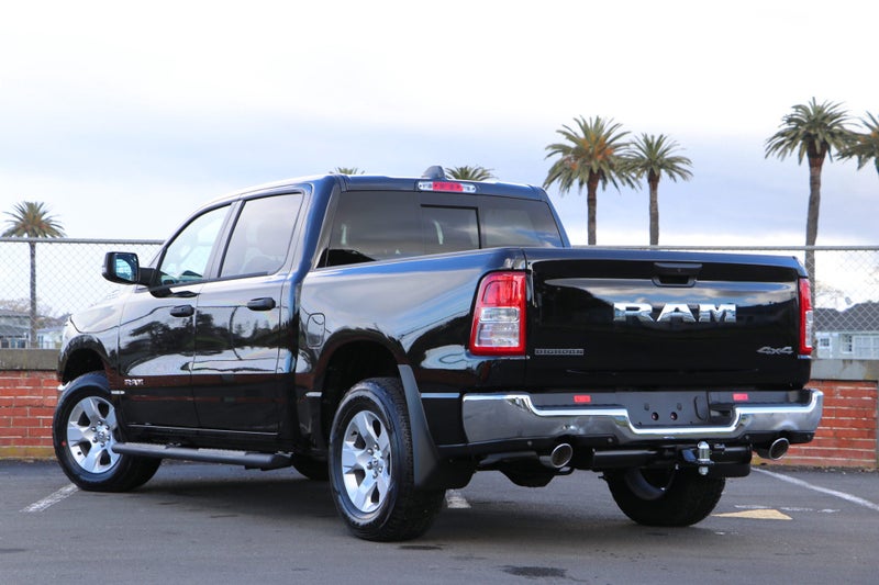 2025 Ram 1500 Dt Bighorn Crew 4X4 image 2