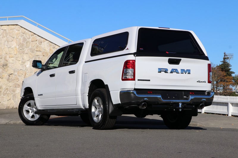 2025 Ram 1500 DT Bighorn Crew 4X4 image 2