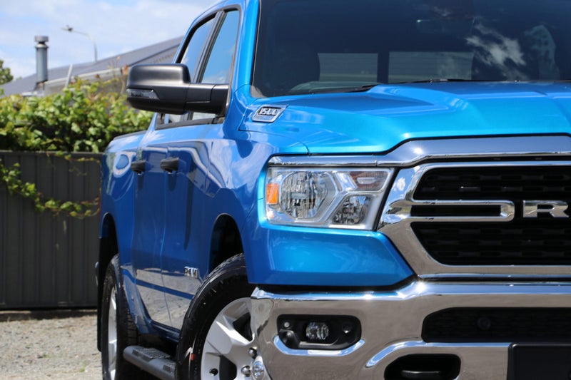 2025 Ram 1500 DT Bighorn Crew 4X4 image 4