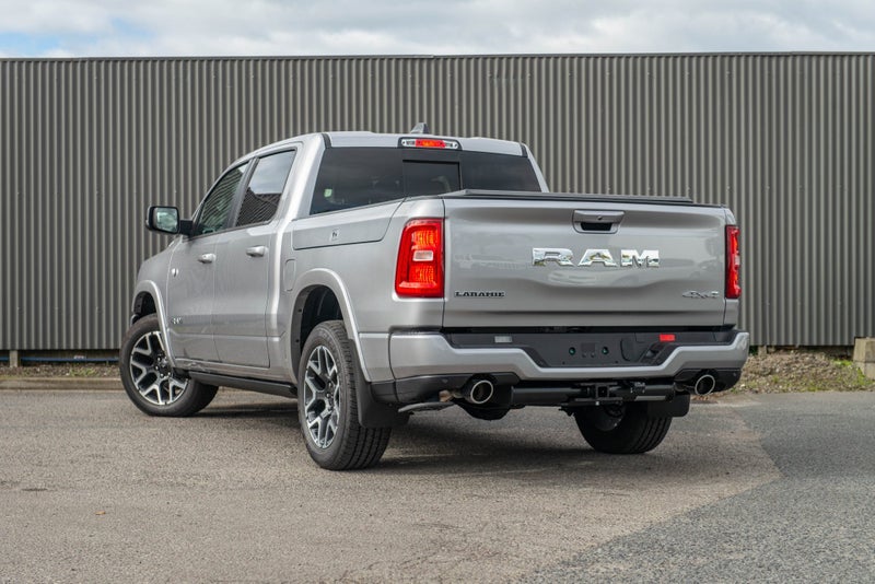 2025 Ram 1500 DT Laramie Sport Hurricane image 3
