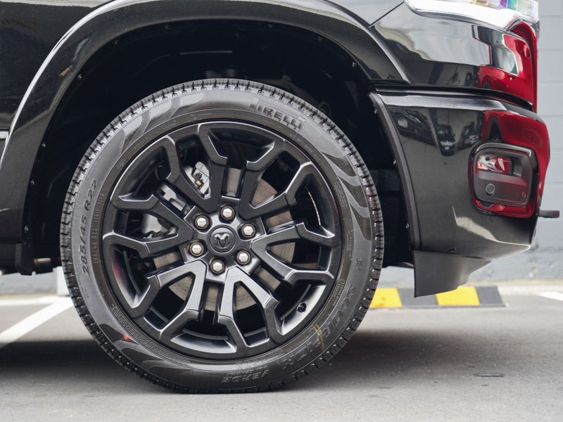 2025 Ram 1500 DT Limted RB Night Edition 3.0P 4... image 5