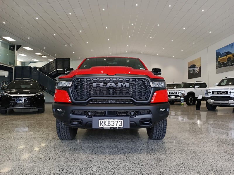 2025 Ram 1500 DtRebel Crew C image 3