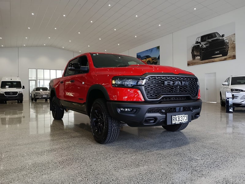 2025 Ram 1500 DtRebel Crew C image 4