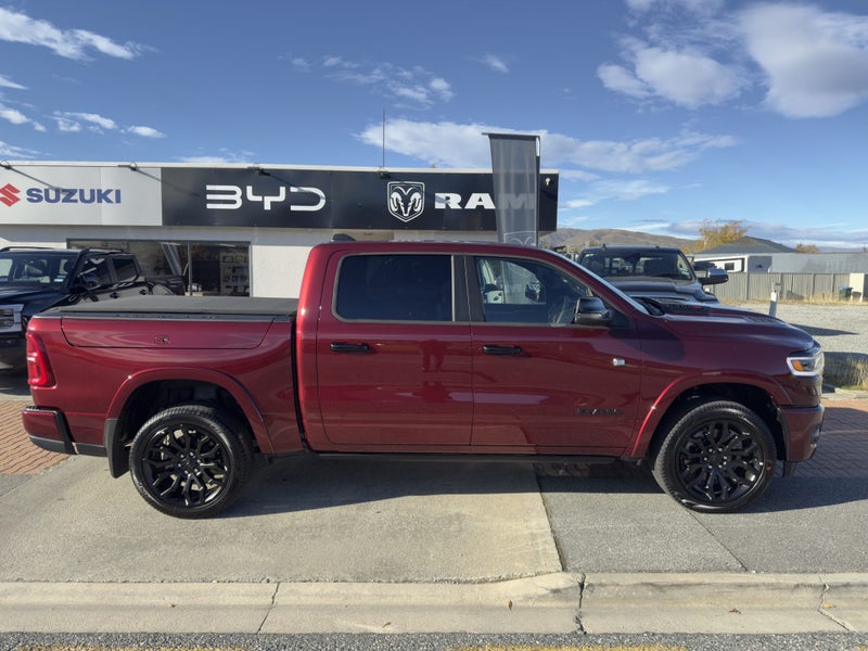 2025 Ram 1500 Limited 3.0 SST HO image 3