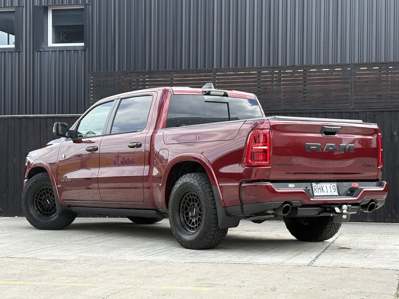 2025 Ram 1500 Limited Hurricane image 4