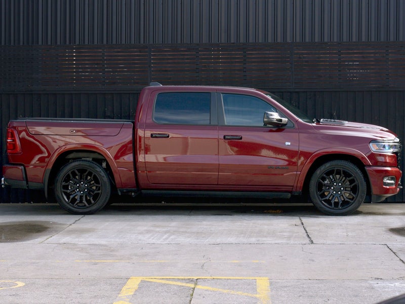 2025 Ram 1500 Limited Hurricane image 2