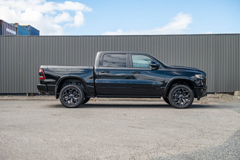 2025 Ram 1500 Limited I6 Rb Night image 4