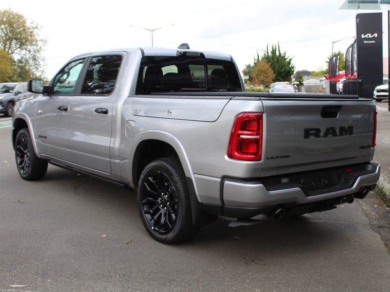 2025 Ram 1500 Limited I6 RB Night image 5