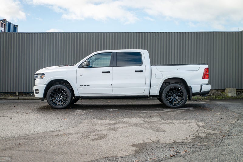 2025 Ram 1500 Limited SST Hurricane image 3