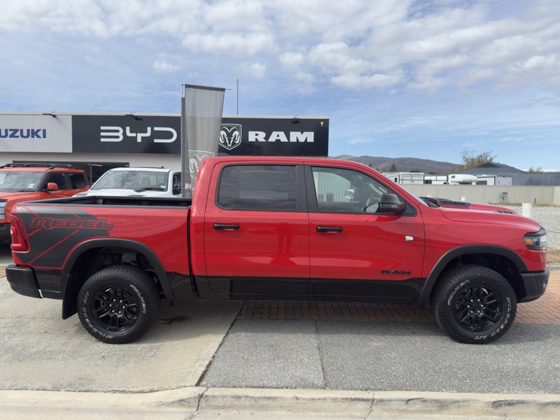 2025 Ram 1500 Rebel 3.6 Hurricane image 3