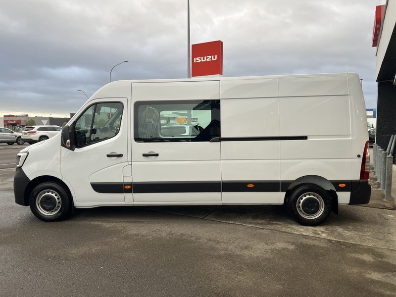 2025 Renault Master 2.3 T/D L3H2 LWB - IN STOCK... image 4