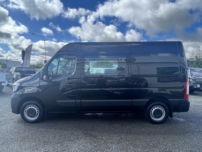 2025 Renault Master 2.3 T/D L3H2 MWB image 4