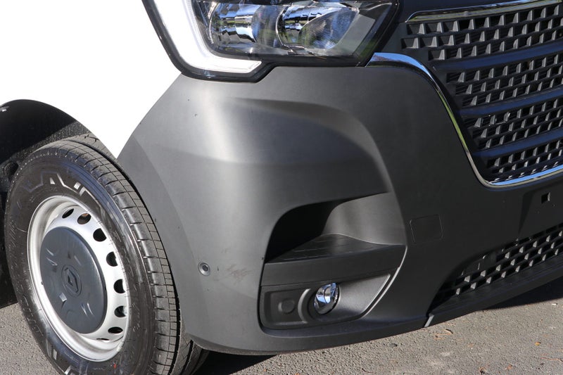 2025 Renault Master L3H2 LWB image 5