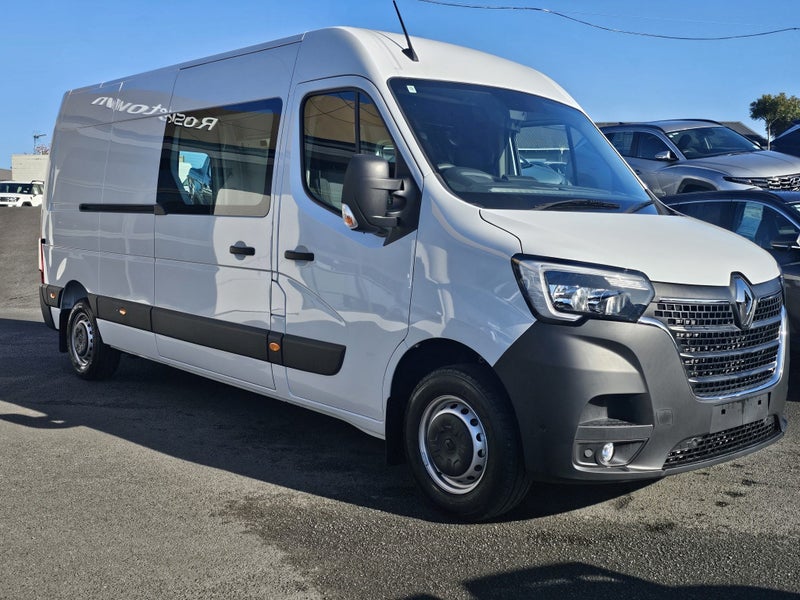 2025 Renault Master L3H2 LWB MR A image 2