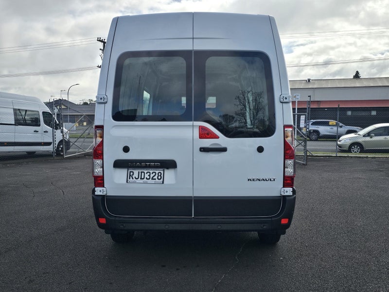 2025 Renault Master L3H2 LWB MR A image 5