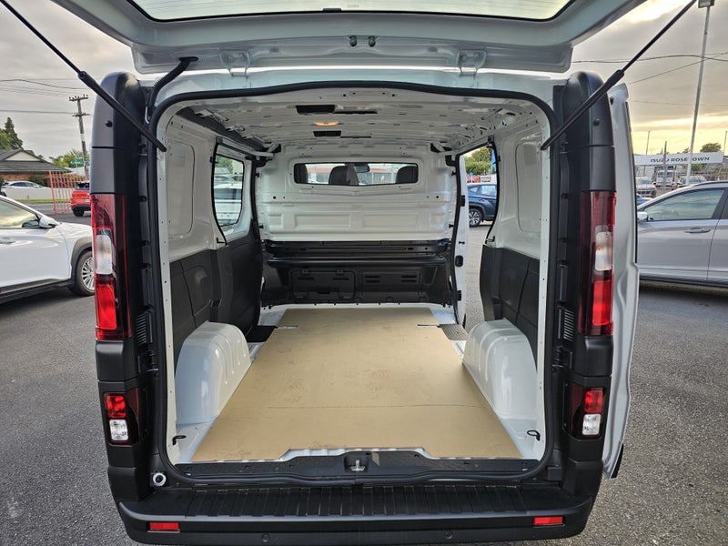 2025 Renault Trafic 2.0 EDC MWB image 5