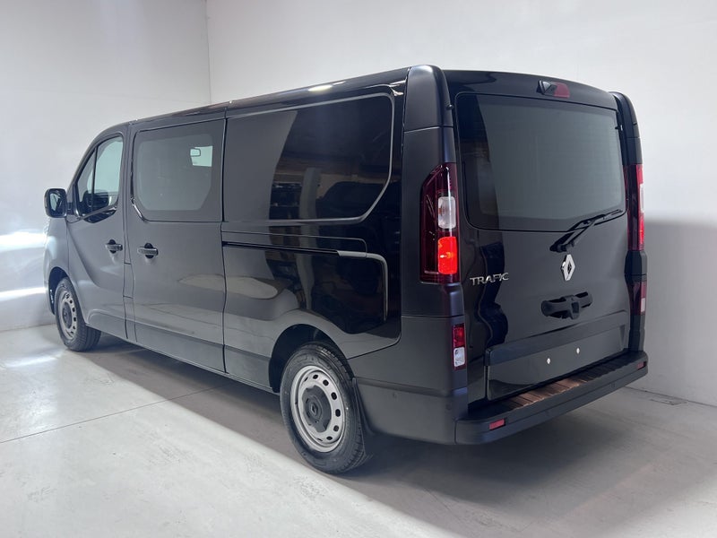 2025 Renault Trafic LWB 2.0 T/D AUTO - IN STOCK... image 5