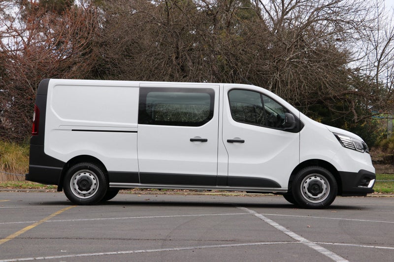 2025 Renault Trafic LWB AUTO 2.0DT image 4