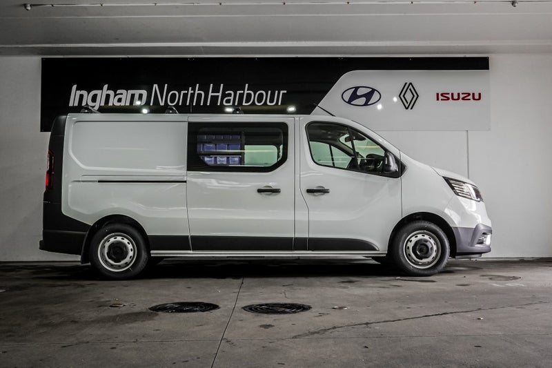 2025 Renault Trafic LWB AUTO 2.0DT image 2