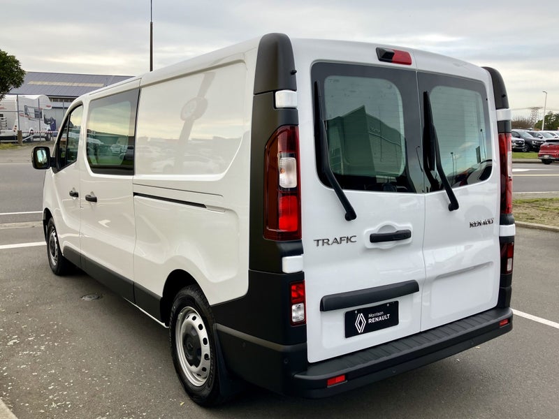 2025 Renault Trafic LWB Auto 2.0DT image 5