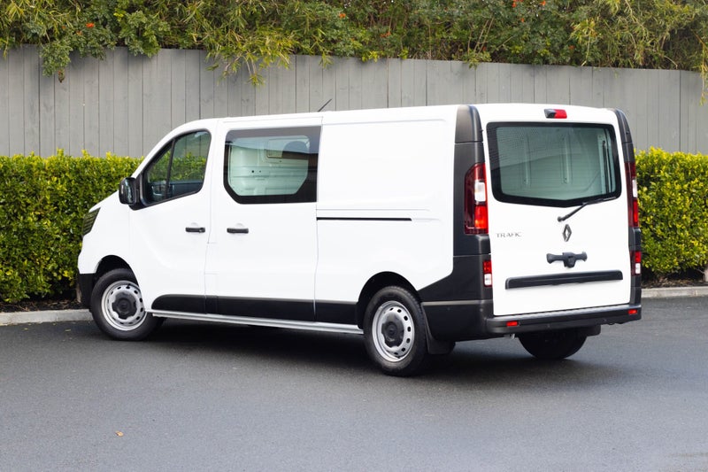 2025 Renault Trafic LWB L/U 2.0D 6EDC Phase III image 3