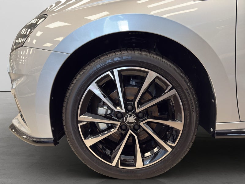 2025 Skoda Fabia Monte Carlo TSI 110kw image 3