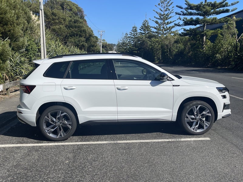 2025 Skoda Karoq Sportline 2.0 TSI 140kW image 5