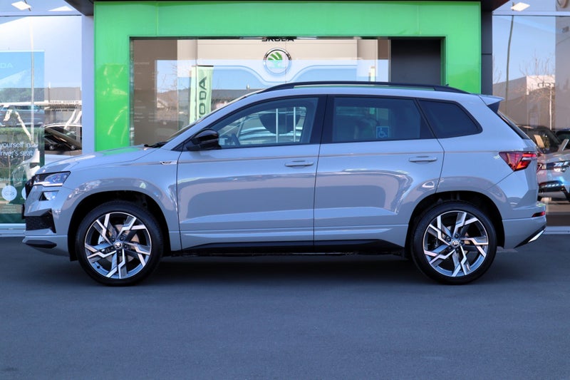 2025 Skoda Karoq Sportline 2.0L 140kW 4X4 Turbo... image 3