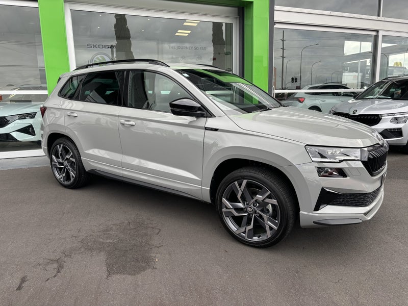 2025 Skoda Karoq Sportline TSI 140Kw image 2