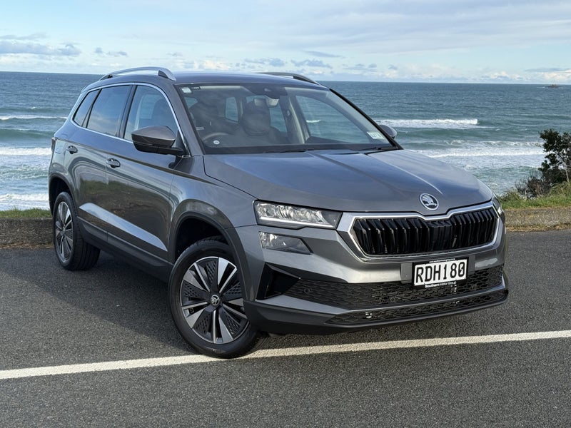 2025 Skoda Karoq TSi 110 kW image 1