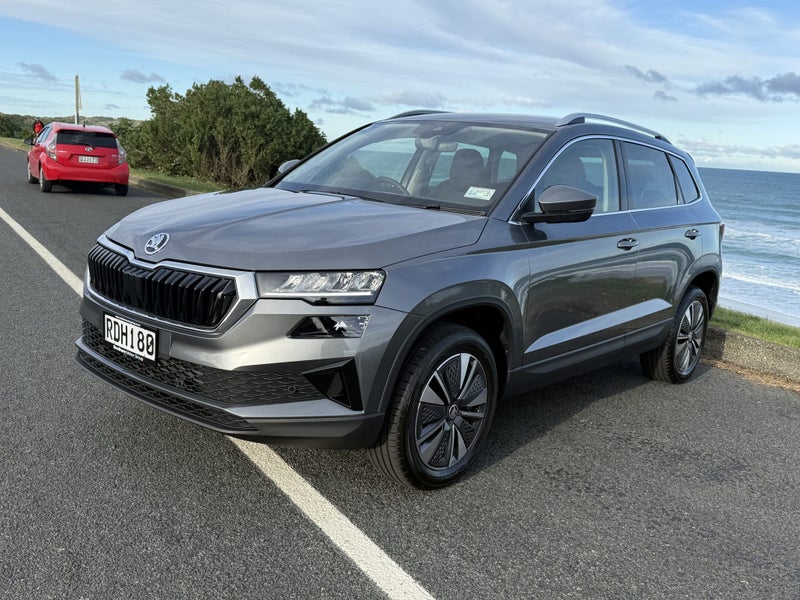 2025 Skoda Karoq TSi 110 kW image 3
