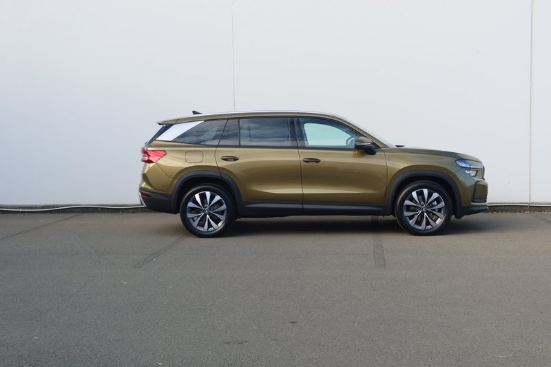 2025 Skoda Kodiaq Selection 142kW TDI 4x4 image 2